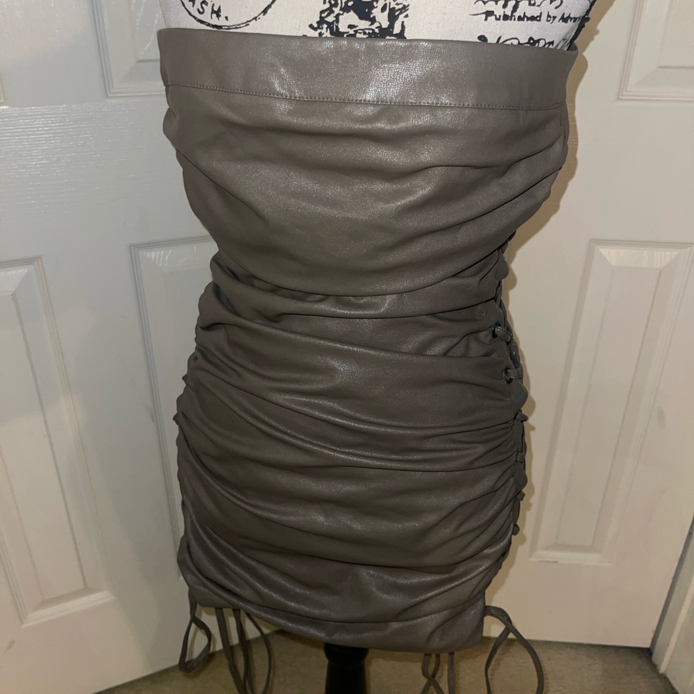 Forever 21 Elegant faux leather taupe/army green Ruched Dress size L BNWT